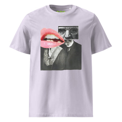 Lavender unisex organic t-shirt with the Sunset Kiss collar artwork by artist Ash Long. Drop Nº5 in the collab ArtTeeShow + Ash Long.